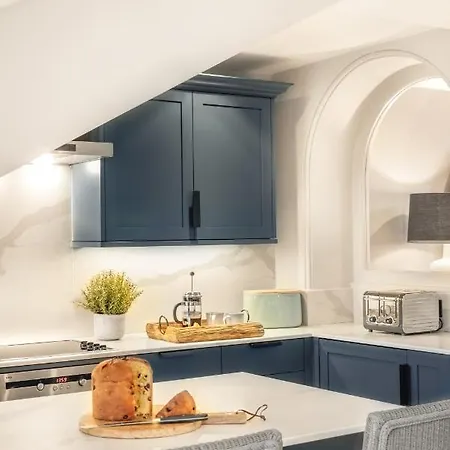 Lake View Loft Bowness-on-Windermere