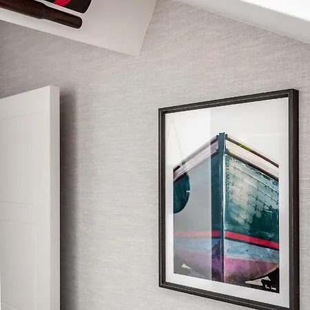 Διαμέρισμα Lake View Loft *